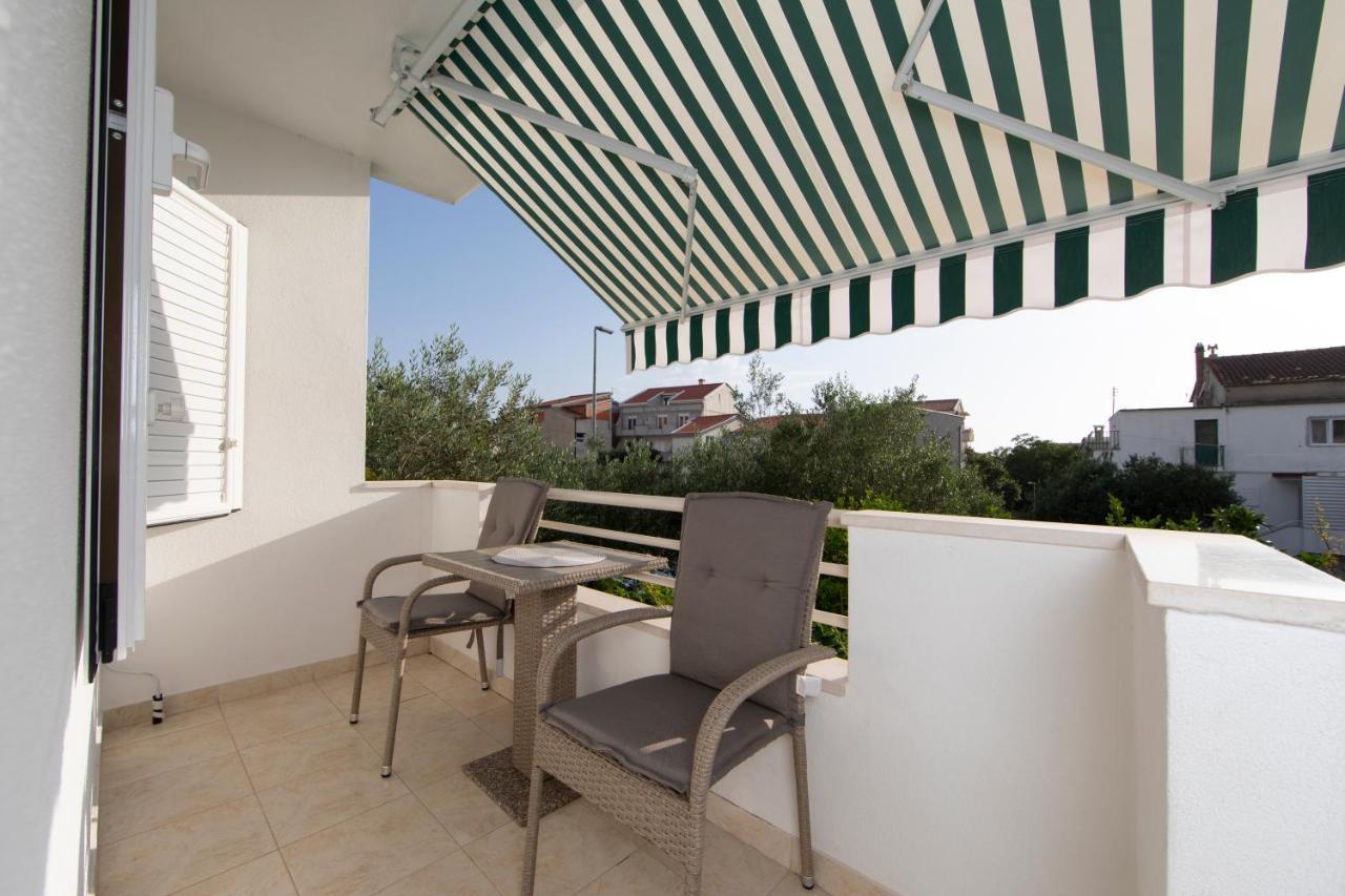 Apartments Ozrenka Tučepi Εξωτερικό φωτογραφία