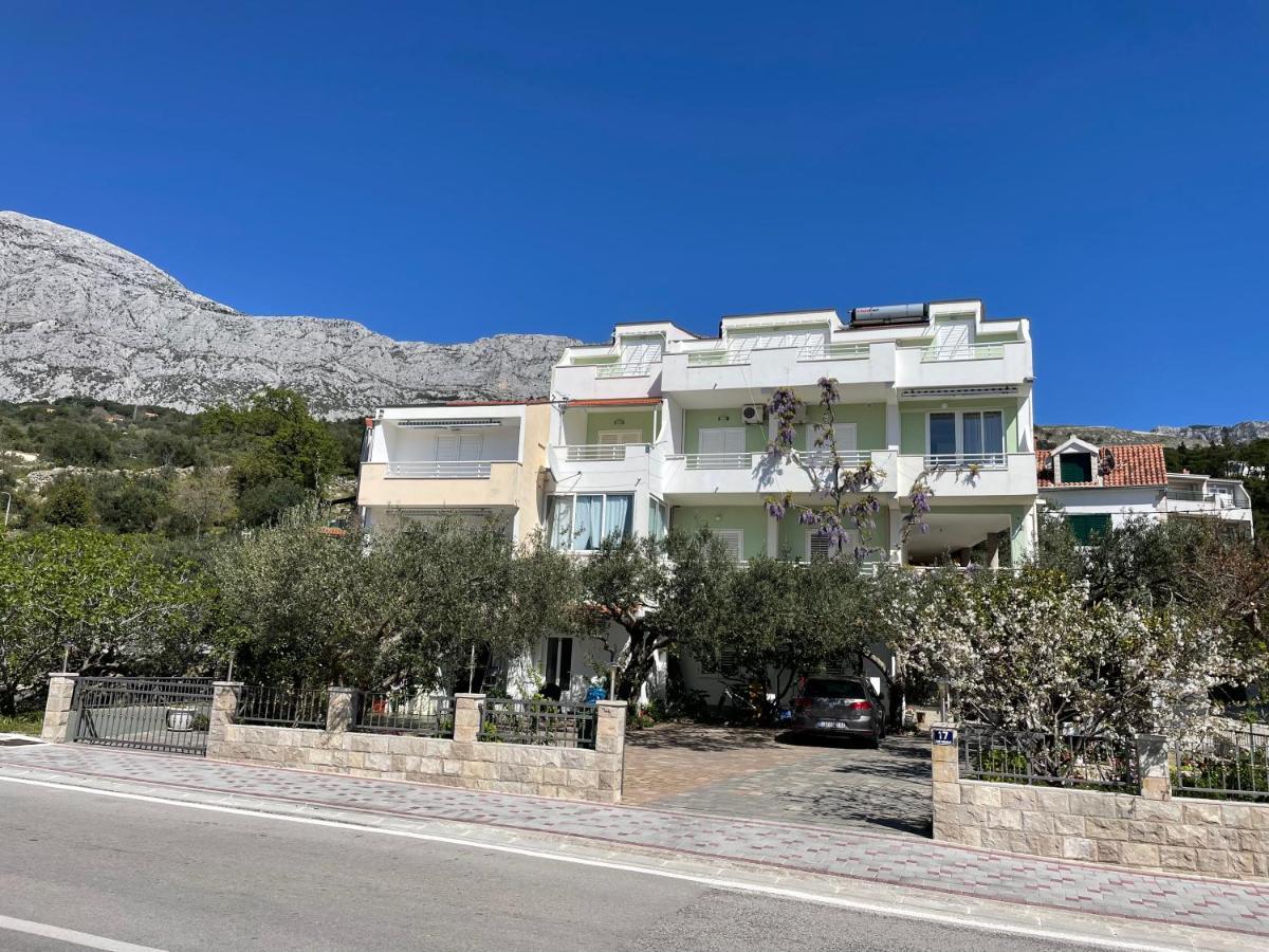 Apartments Ozrenka Tučepi Εξωτερικό φωτογραφία