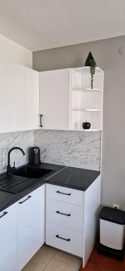 Apartments Ozrenka Tučepi Εξωτερικό φωτογραφία